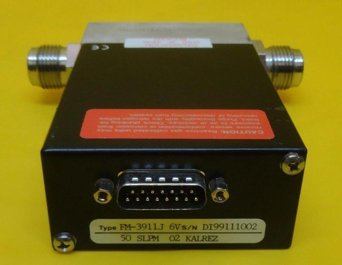 Used Tylan FM-3911J 6V Mass Flow Controller MFC 2900 Series 50 SLPM O2 Used