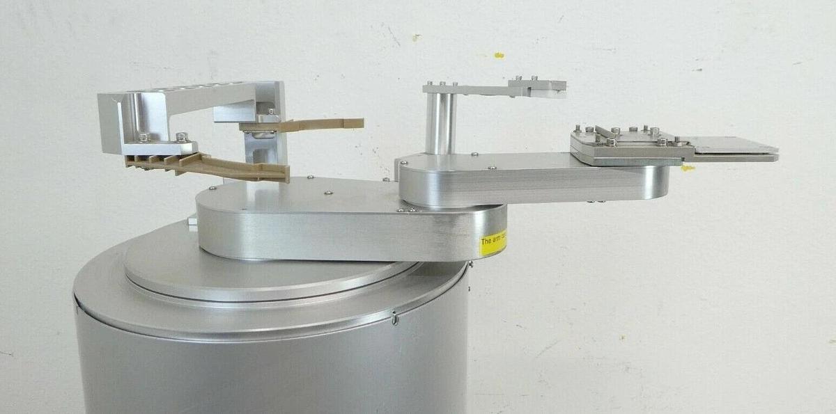 Used TEL Tokyo Electron 5085-404811-11 Career Station Robot No End Effector Working