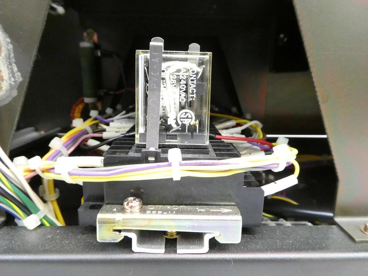 Used Yaskawa CACR-HR01BAB11Y11 Servo Drive ServoPack Used Working