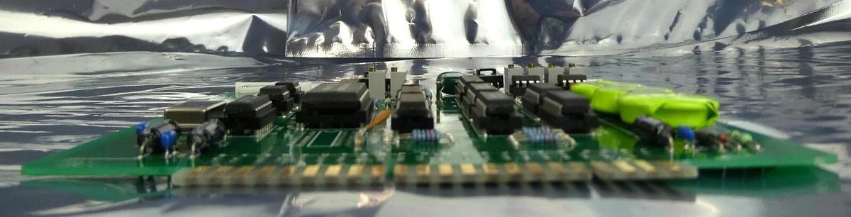 Used Varian Semiconductor VSEA 109132001 Linear Scale Mod PCB Working Surplus