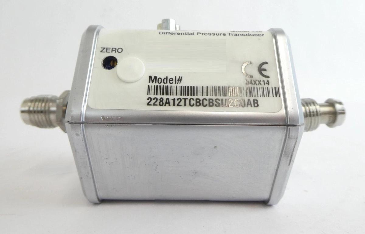 Used MKS Instruments 228A12TCBCBSU2C0AB Differential Capacitance Manometer Working