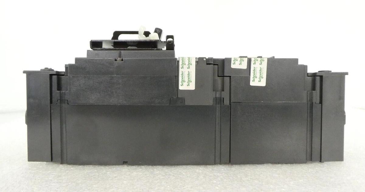 Used Schneider NSX 100-160-250 F/N/H/NA Circuit Breaker NSX 100F Lot of 2 Working