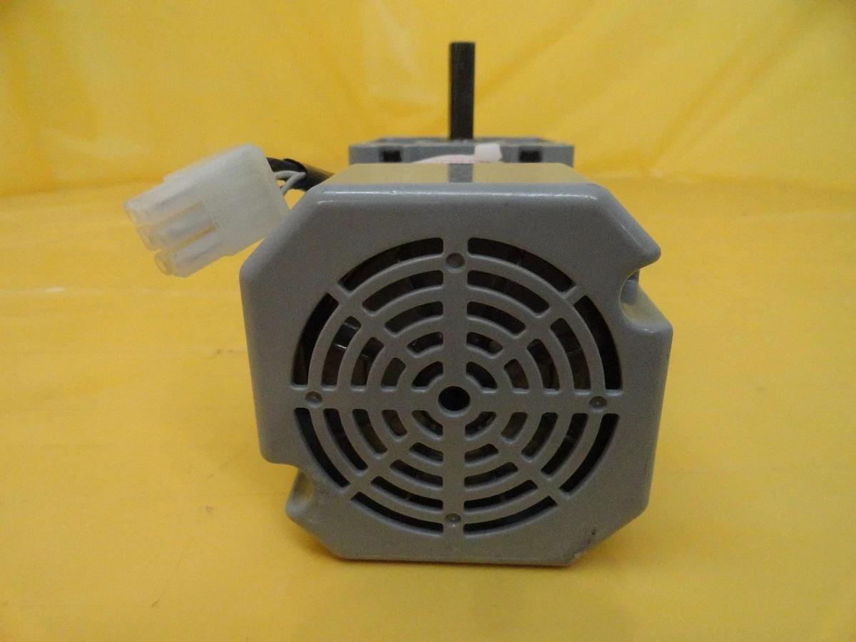Used Nissei Corp F2S15N030-UTBR90NN 3-Phase Induction Motor Used Working
