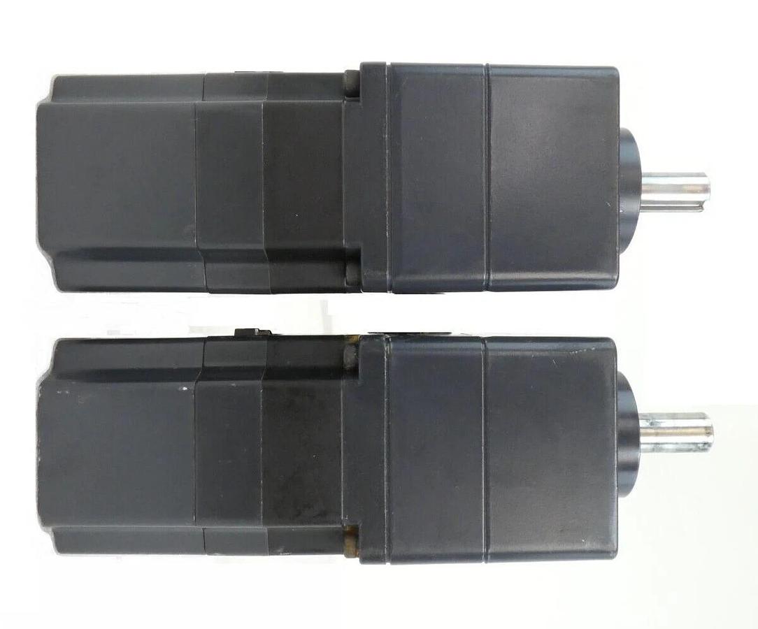 Used Oriental Motor A4615-9215KPGM 5-Phase Stepping Motor VEXTA Lot of 2 Working