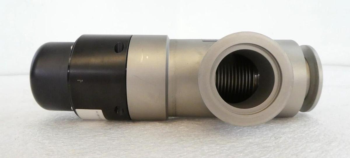 Used MKS Instruments LP2-40-AK-CLVS Vacuum Right Angle Pneumatic Valve Working