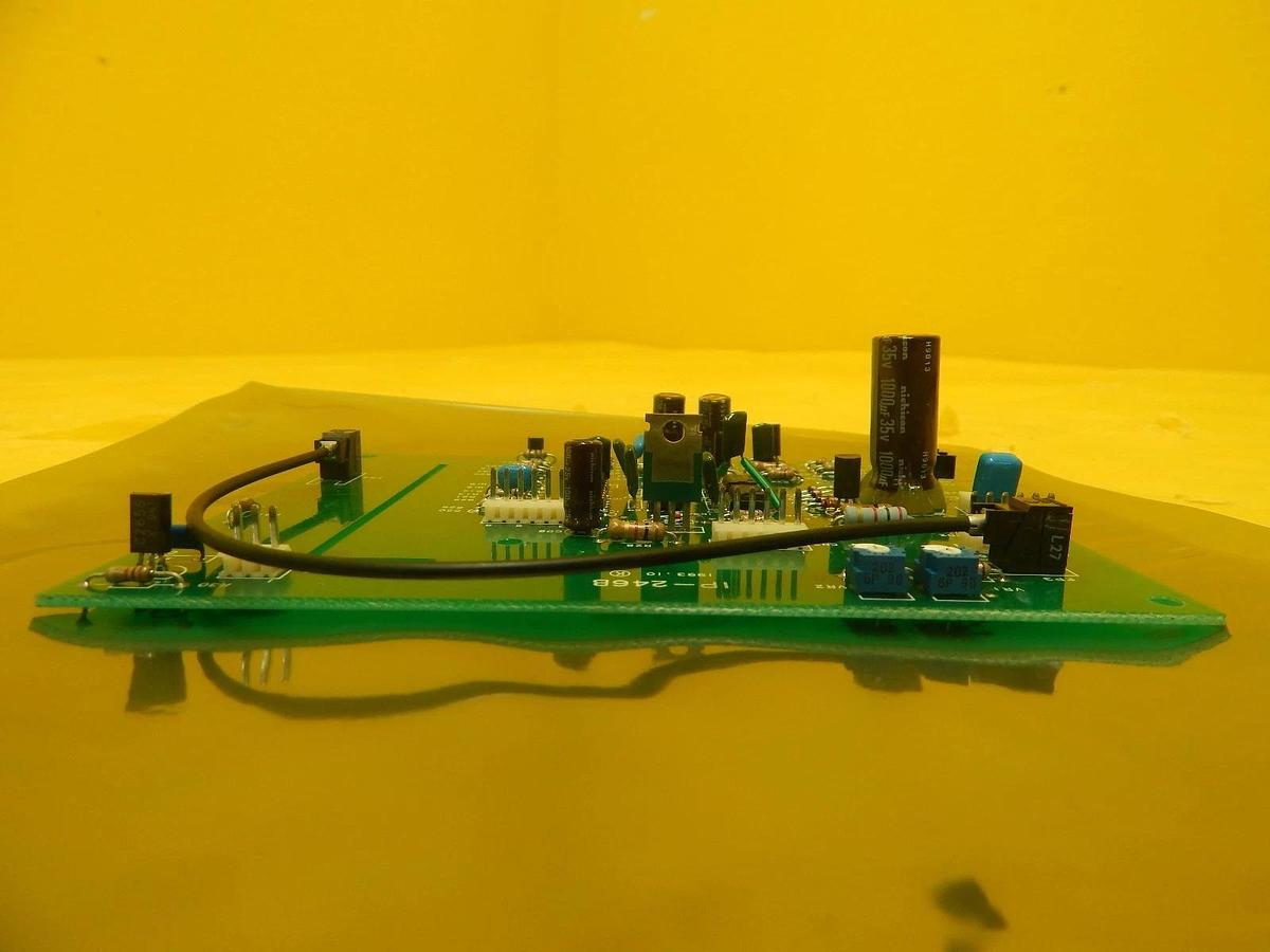 Used Yashibi IP-246B Optical Sensor PCB Board 1993.10 Used Working