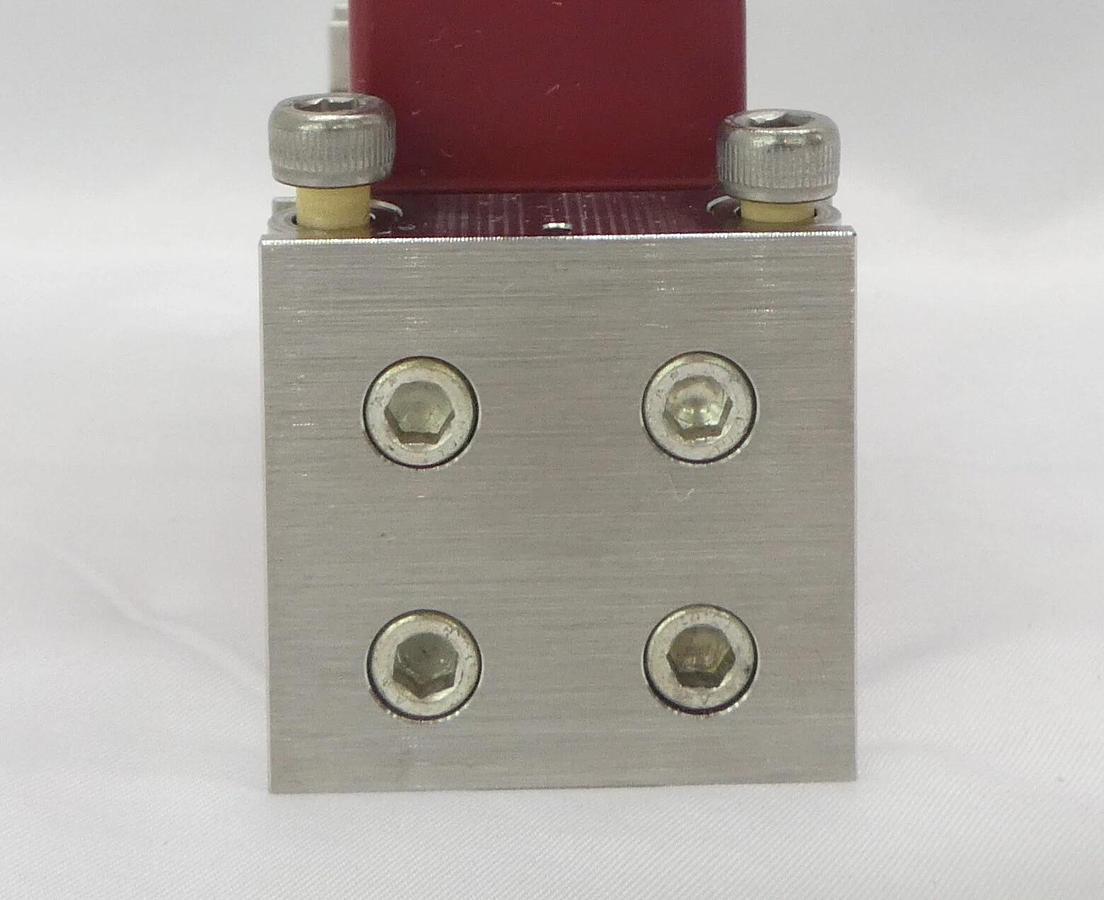 Used STEC SEC-7340BM Mass Flow Controller MFC SEC-7340 10 SLM O2 Working Spare