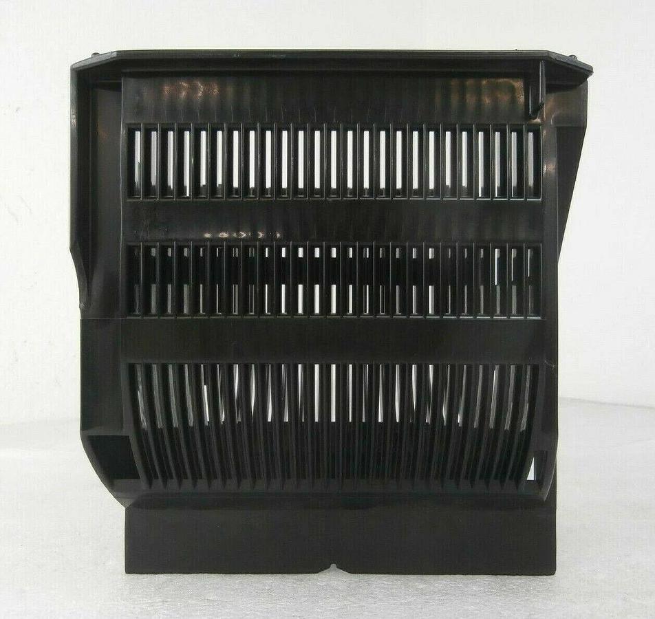 Used Entegris 200mm Wafer Carrier Lot of 3 KA200 Novellus 70-121374-00 PA192-80M