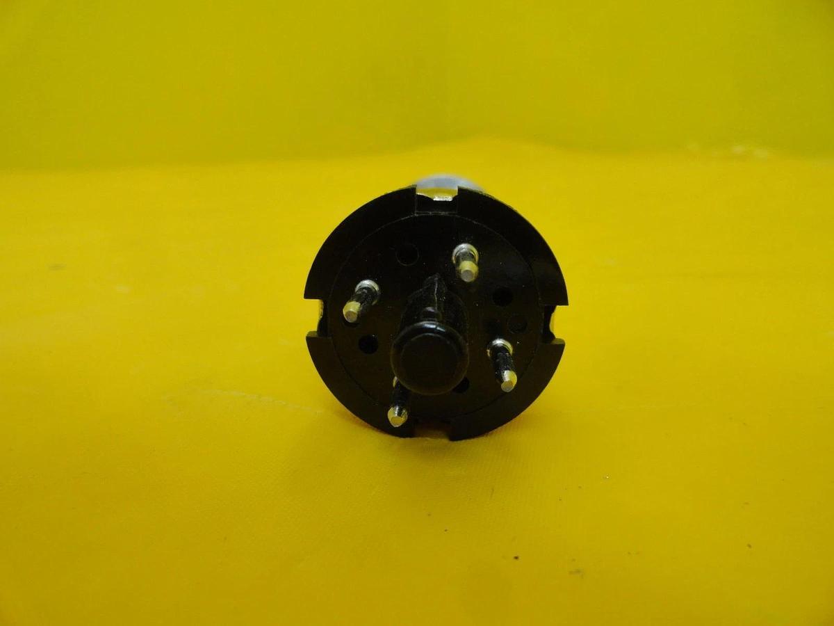 Used Fil-Tec 531 Thermocouple Vacuum Gauge NW16 Used Working