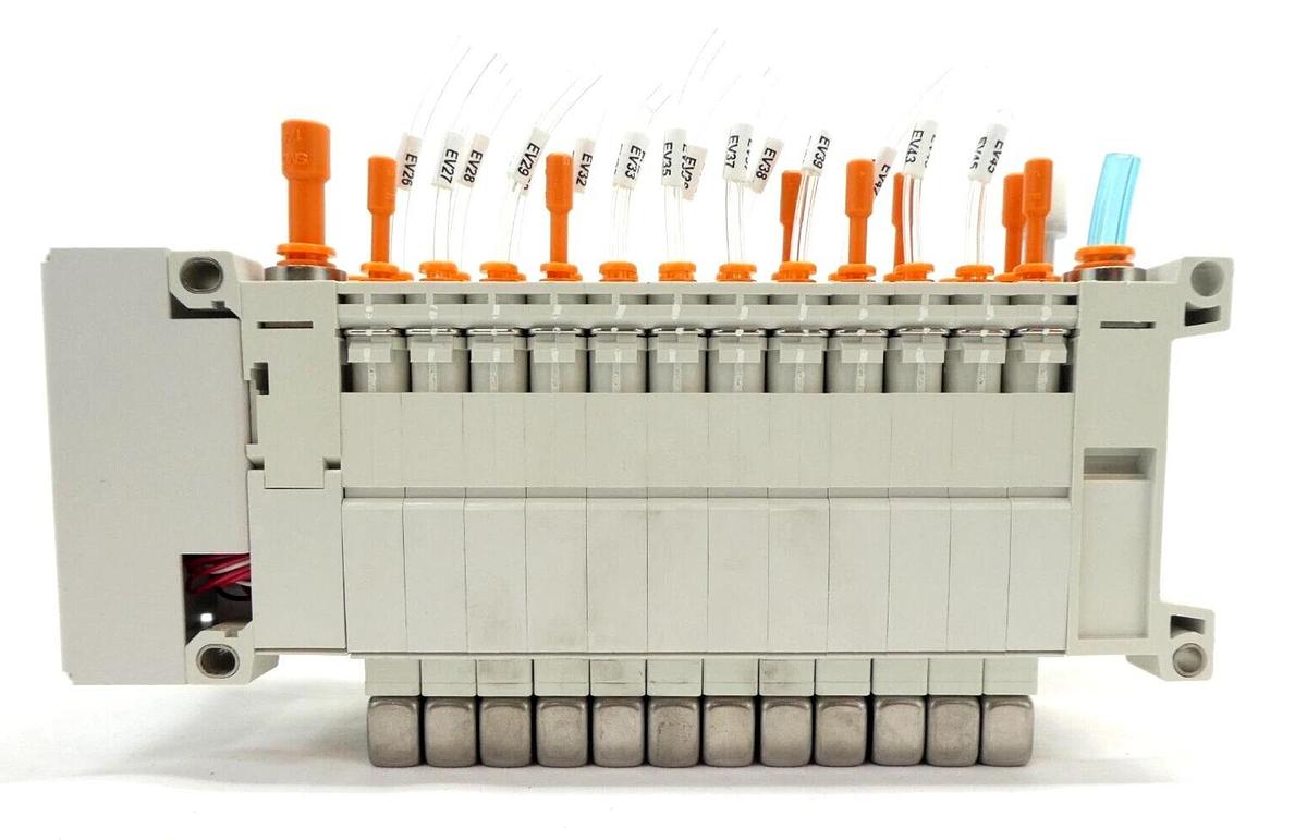 Used SMC VV5Q11-12-DAP00479 12-Port Pneumatic Manifold AMAT 0190-39960 Working Spare