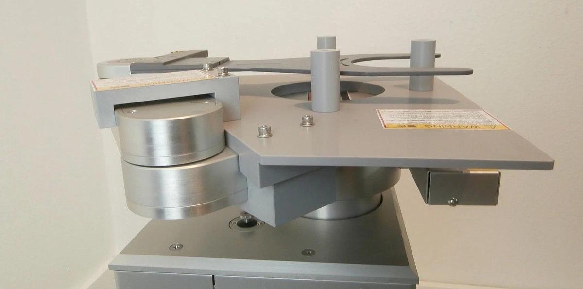 Used Hitachi CR-712 Series Wafer Handling Clean Robot w/Cables FEM-312 EFEM Working