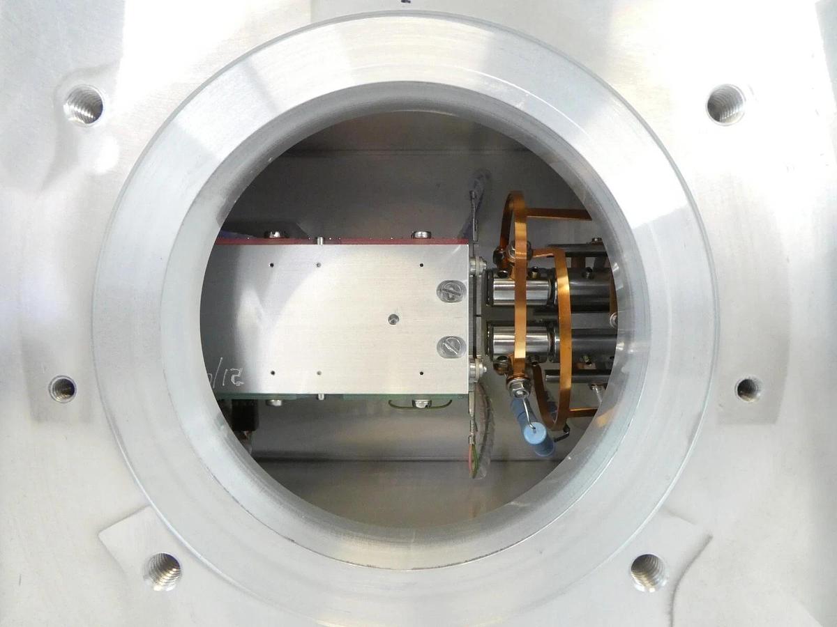 Used Waters 289005632 Xevo Q2 QTof Collision Column Quadrupole Time-of-Flight Surplus