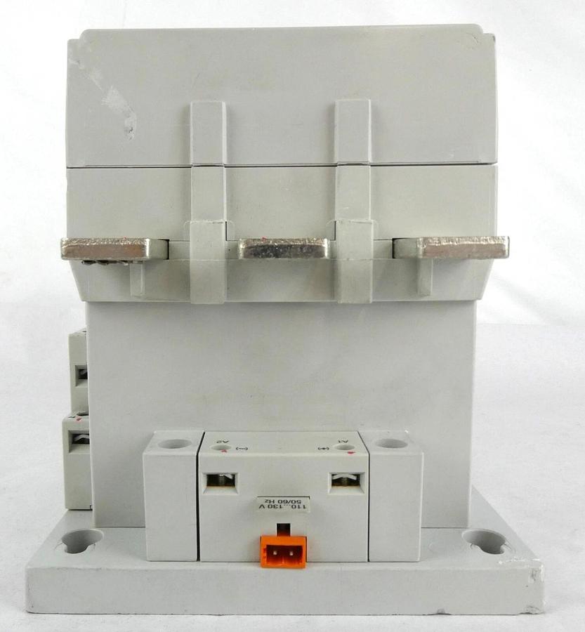 Used AB Allen-Bradley 100-D420 Industrial Contactor 100-D 110-130V Chipped Working
