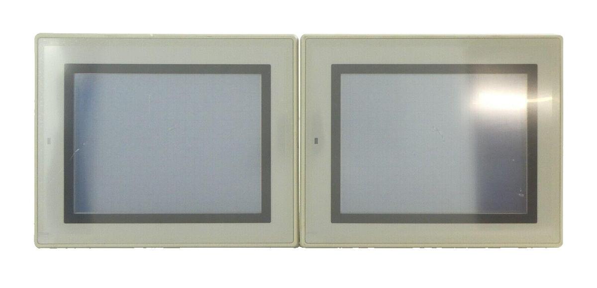 Used Keyence VT3-Q5MW 6" LCD Interface Touch Panel Display Lot of 2 Working Surplus