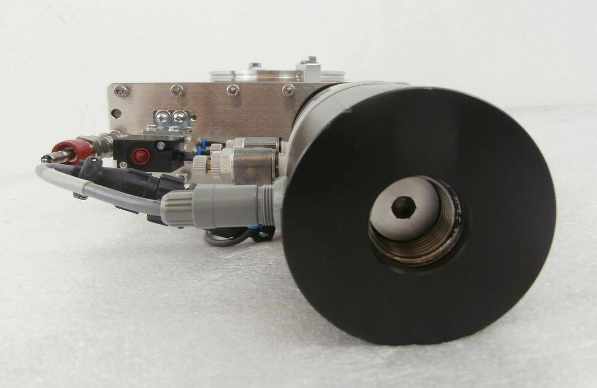 Used Edwards NGW416000 Pneumatic Gate Valve Copper Cu Exposed Working Spare