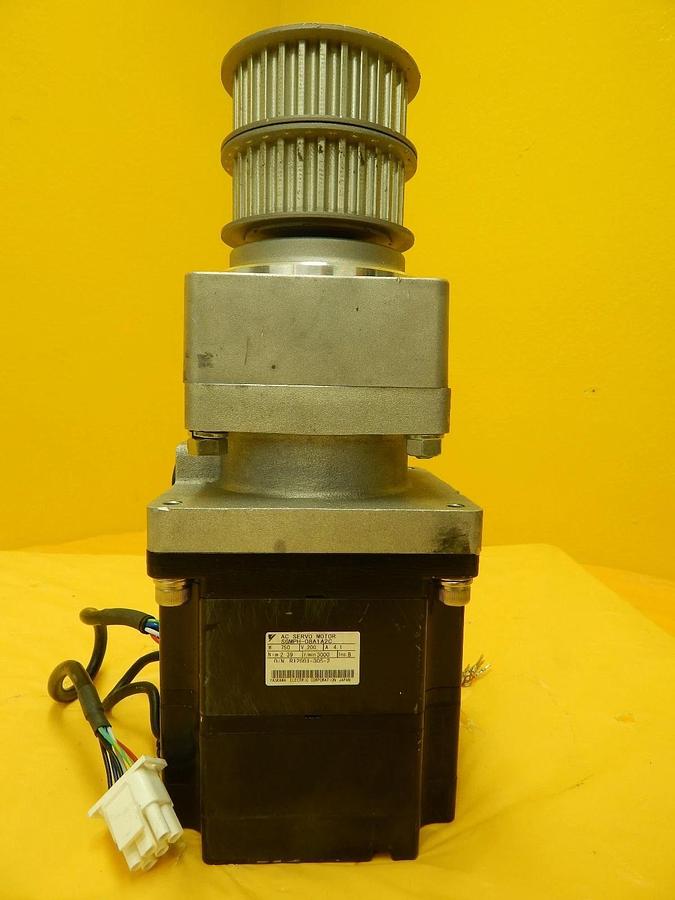 Used Yaskawa SGMPH-08A1A2C AC Servo Motor Shimpo Gearhead VRFS-PB-S9D-750-YF Used