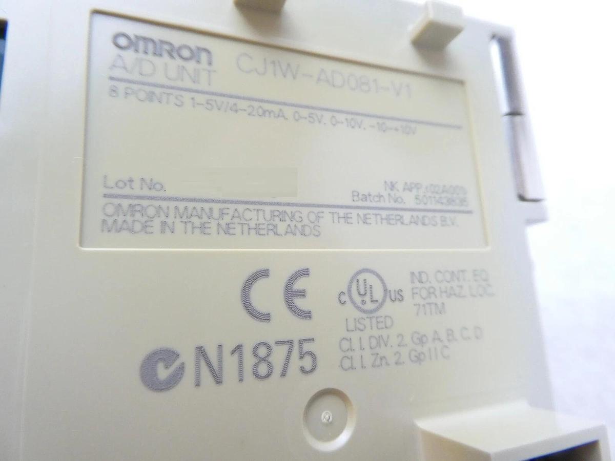 Used Omron SYSMAC Programmable Logic Controller CJ1W-PD025 CJ1G-CPU44H Lot of 2