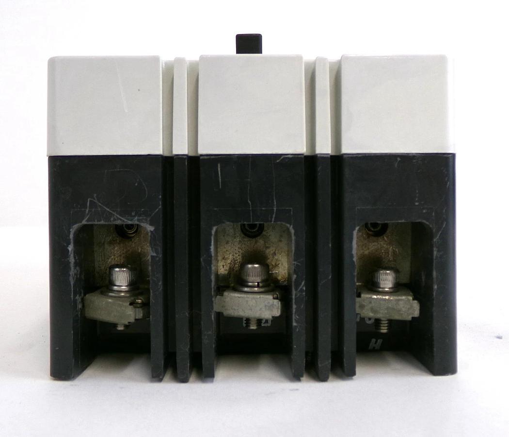 Used Westinghouse 6638C27G99 FDB 14k 3-Pole Industrial Circuit Breaker Working