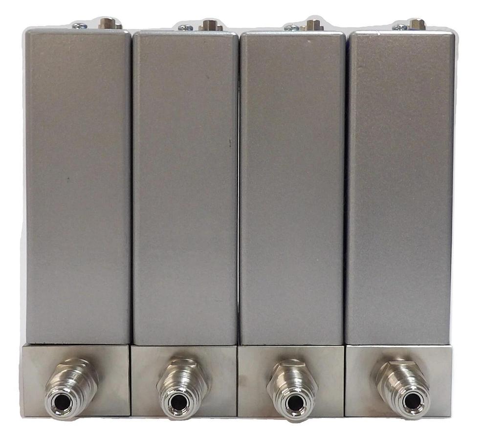 Used MKS Instruments GE50A-31531 Mass Flow Controller MFC 100 SCCM Ar Lot of 4 Workin