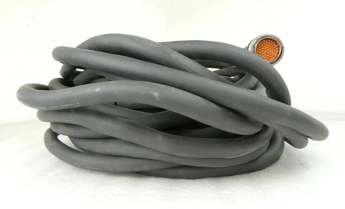 Used Shimadzu 2L86-002203-M1 Turbomolecular Cable TEL 2L80-000297-31 Turbo Working