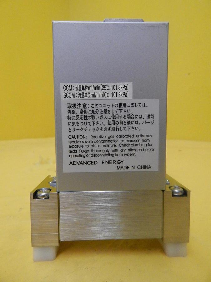 Used Aera FC-D985CT-BH Mass Flow Controller FC-D985c 200 CCM SF6 Used Working