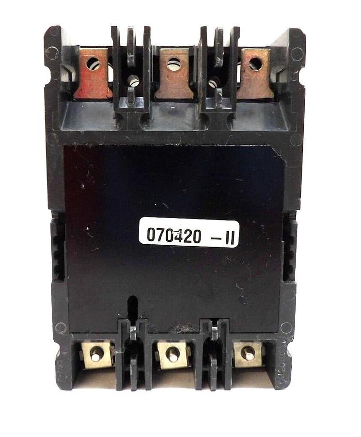 Used Cutler-Hammer FDB3050WL11 3-Pole Circuit Breaker FDB 14k Lot of 4 Working Spare