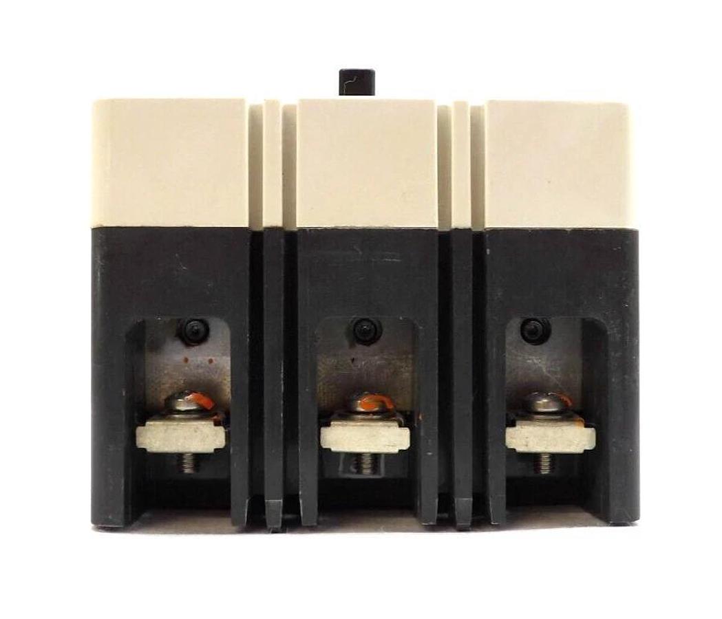 Used Cutler-Hammer FDB3050WL11 3-Pole Circuit Breaker FDB 14k Lot of 4 Working Spare