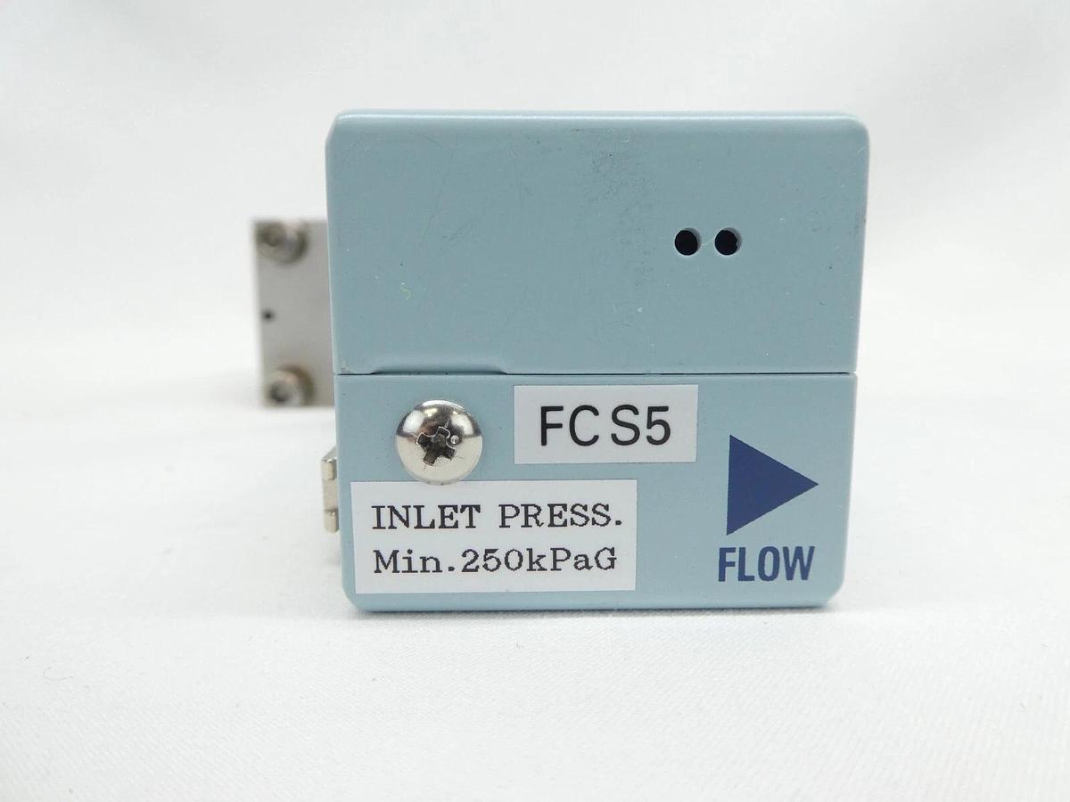 Used Fujikin FCS-4WS-798-F160#B Mass Flow Controller MFC 250kPaG Ar Reseller Lot of 8