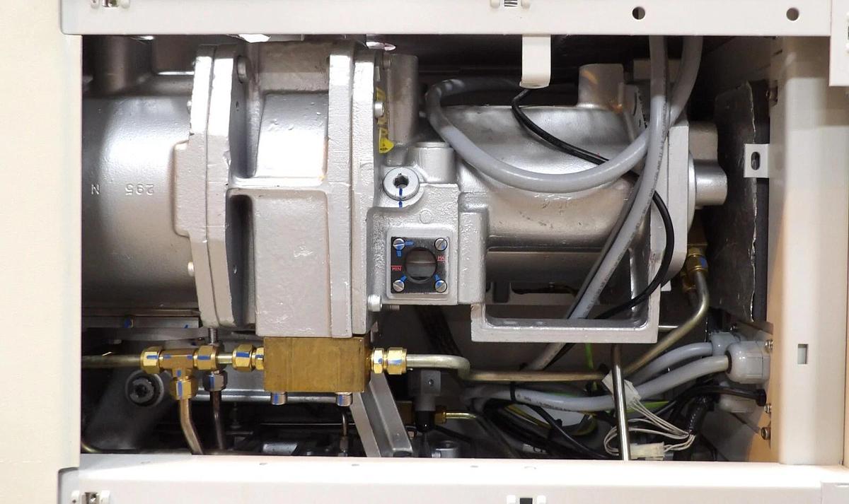 Refurbished iH 1000 Edwards NRB450945 Vacuum Dry Pump IH1000 Manufacturer Refurbished
