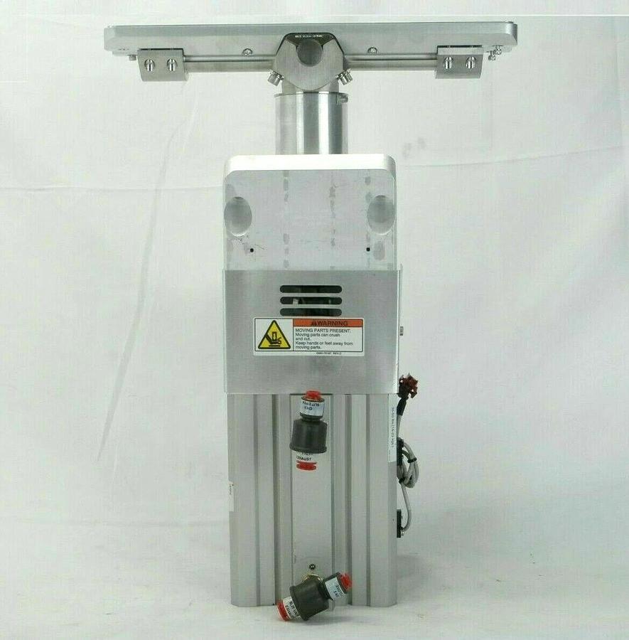 Used SMC US22532 Slit Valve Pneumatic Cylinder with Gate AMAT 0040-41892 Working