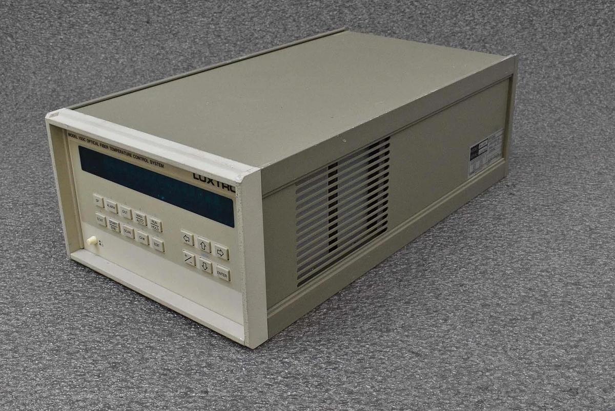 Used Luxtron 0190-35236 100C Optical Fiber Temperature Control System Untested