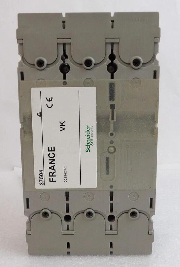 Merlin Gerin NFNF36090 3-Pole Circuit Breaker Compact NS NSF150 N Lot of 8 New