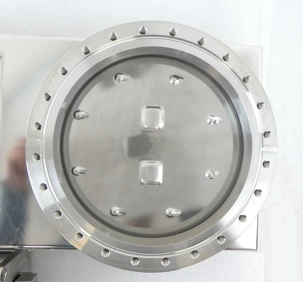 Used VAT 10846-UE28-AVN2 UHV Ultra High Vacuum Gate Valve AMAT Endura No Sensor Spare