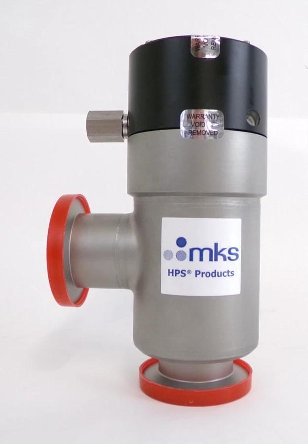 Used MKS Instruments 100018122 Pneumatic Isolation Angle Valve Lot of 2 Working