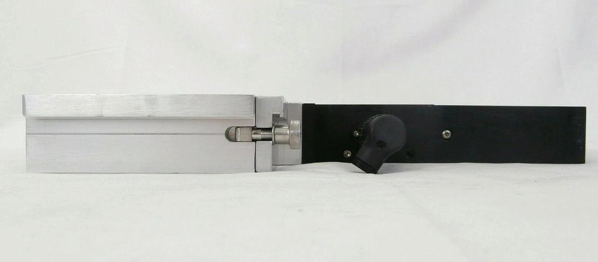 Used HVA High Vacuum Apparatus 82219-0209QXH Pneumatic Wafer Transfer Valve Spare