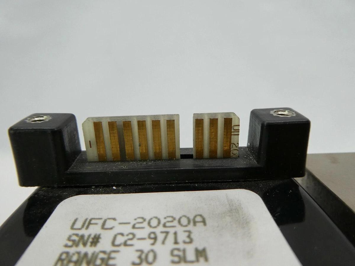 Used UNIT Instruments UFC-2020A Mass Flow Controller MFC 30 SLM H2 Working Surplus