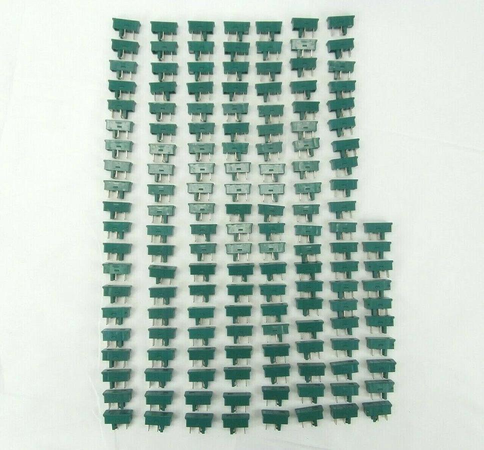 Daito GP40 Fuse 4A 250V TEL Tokyo Electron 045-000329-1 Reseller Lot of 150 New