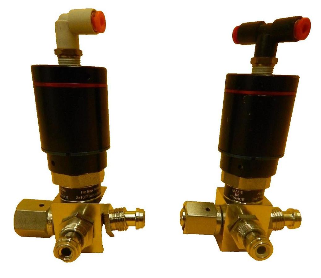 Used Qualiflow 2x10-9atm.cm3/Sec 3-Way Pneumatic Valve Reseller Lot of 2 Used Working