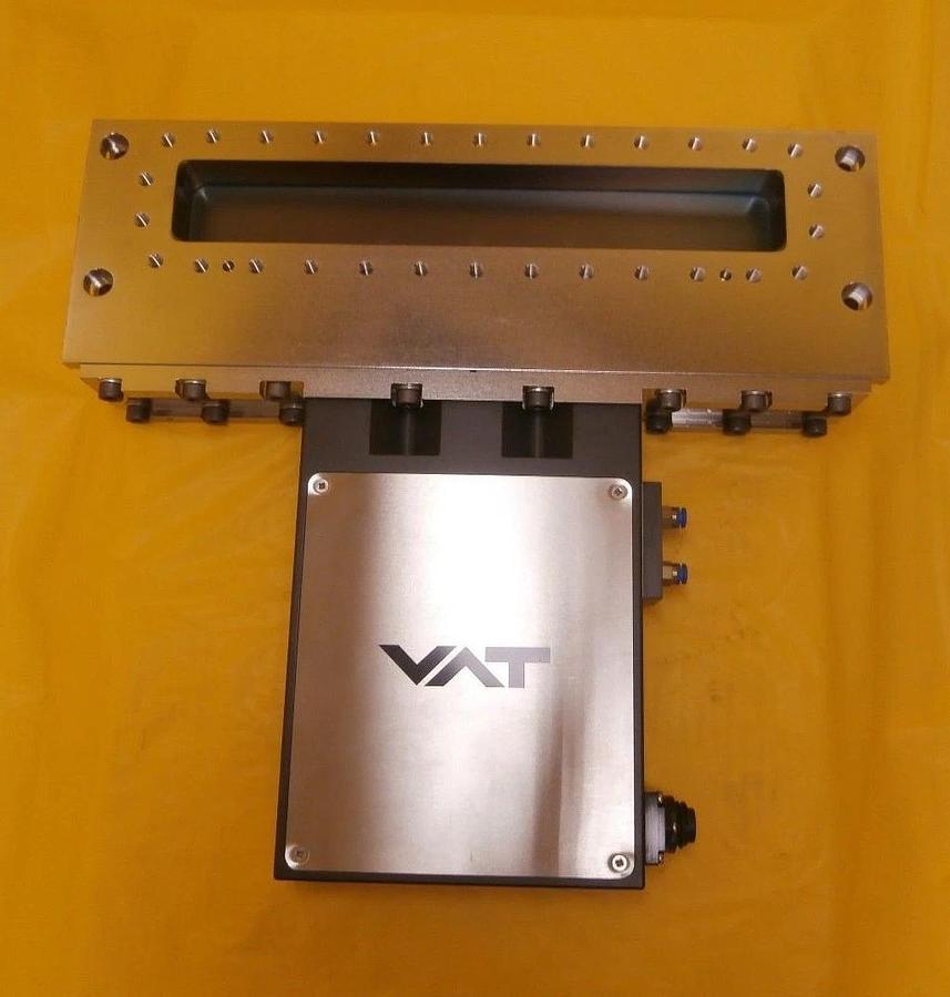 Used VAT 02012-BE24-ABD1 Pneumatic Vacuum Slit Valve Used Working