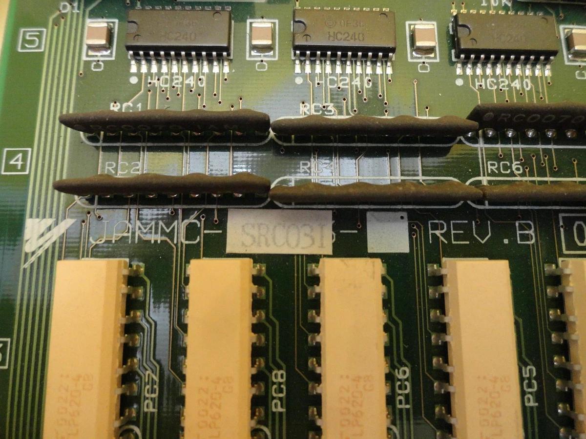 Used Yaskawa Electric JAMMC-SRC03I NOP OM-2 PCB Card DF9200878-B0 Used Working