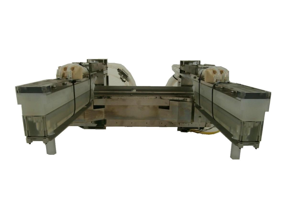 Used TEL Tokyo Electron Left Right Scan Arm DEV Develop Process Station Lithius Spare