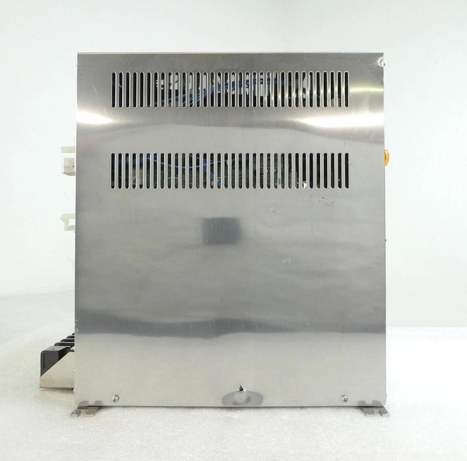 Used Komatsu Electronics 20014710 Temperature Controller AIC-8-6-T1-R Untested Spare