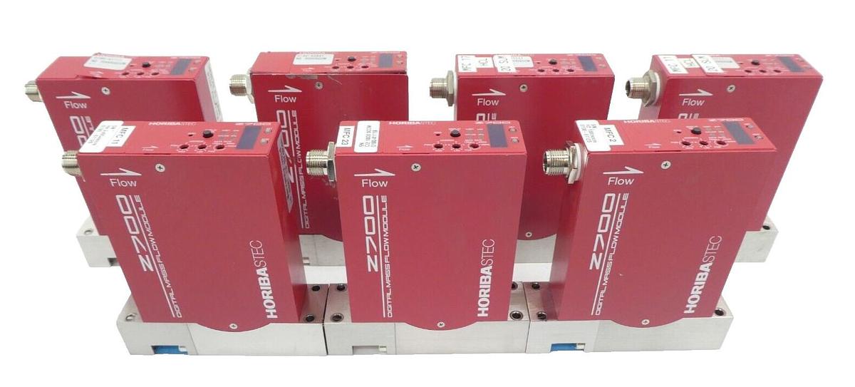 Used Horiba STEC Z700 Mass Flow Controller MFC SEC-Z714AGX SEC-Z724AGX Lot of 7