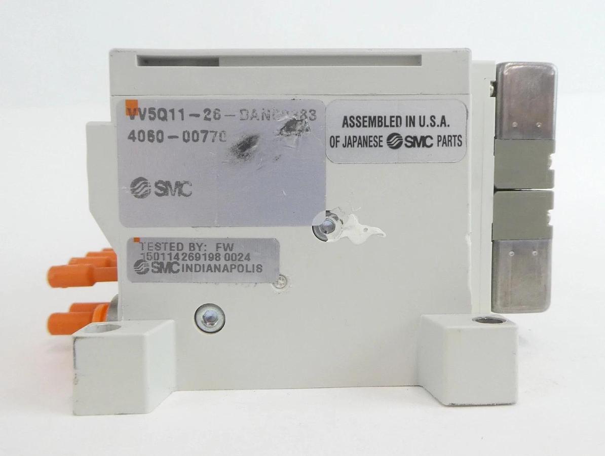 Used SMC VV5Q11-26-DAN60383 26-Port Pneumatic Manifold AMAT 4060-00770 Working Spare