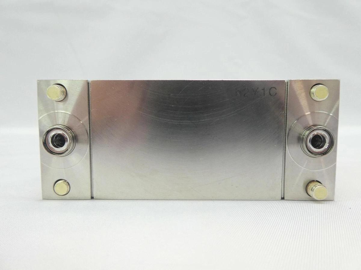 Used Aera TC FC-985Y-BF Mass Flow Controller MFC FC-985 5 SCCM N2 Working Surplus