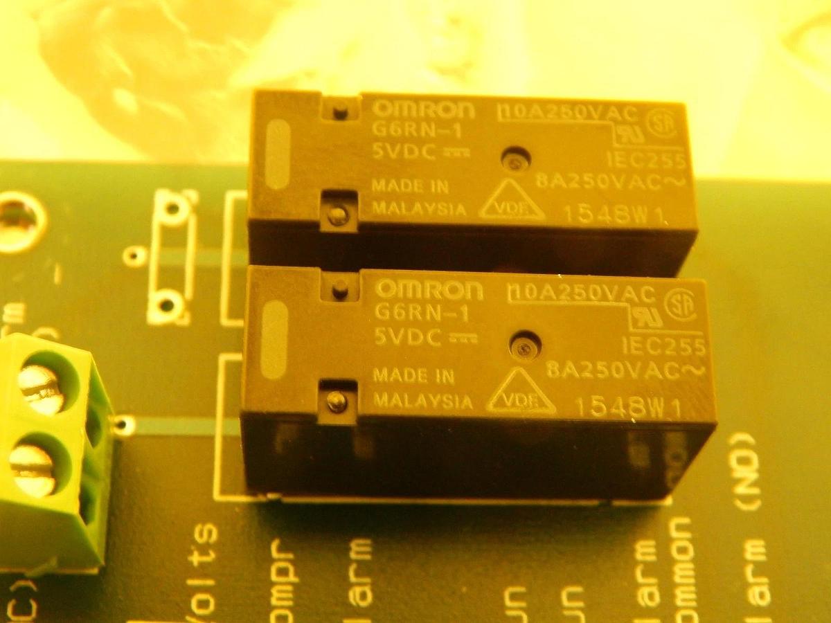 Used Mydax M1009A Dual Relay Interface Board PCB Chiller 1VL5WA1 Used Working