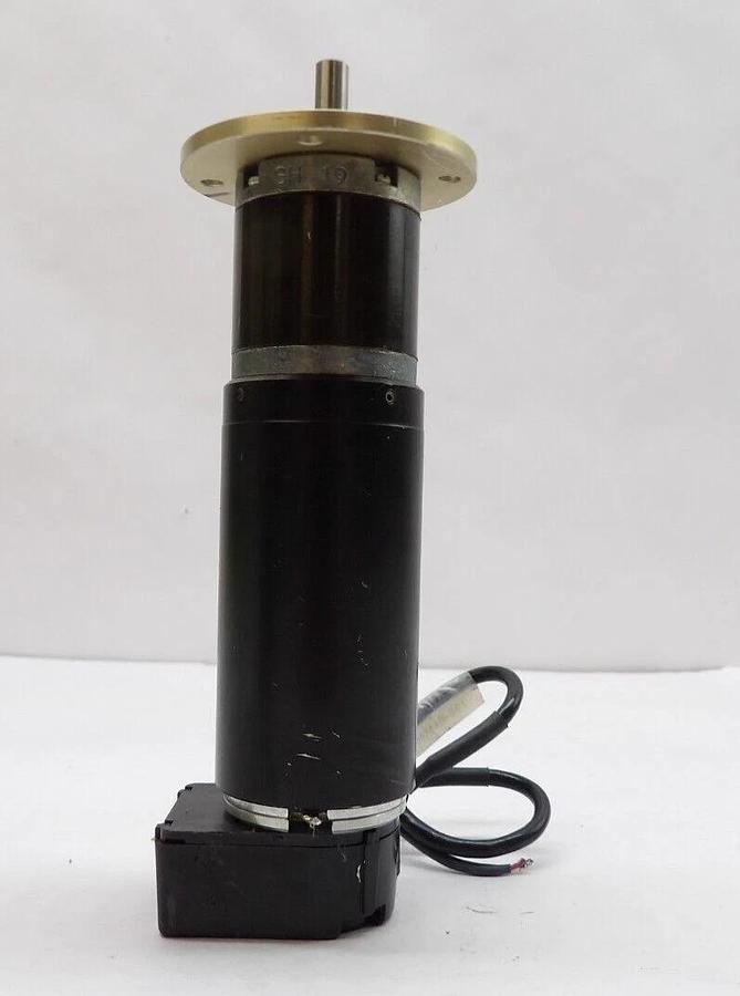Used Maxon Motor 144726 WJ Manipulator DC Motor Reseller Lot of 2 Working Surplus