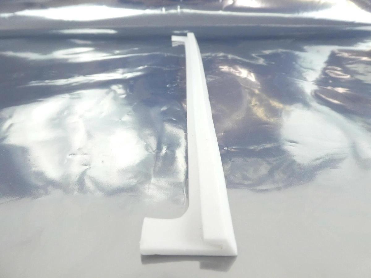 SCP Santa Clara Plastics 8280402C-00 Long Teflon Spacer SCP 9400 Lot of 4 New