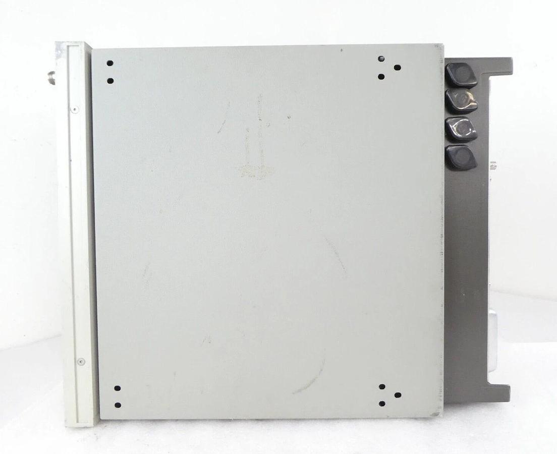 Used HP Hewlett-Packard 8657A Signal Generator 0.1-1040 MHz Untested Surplus
