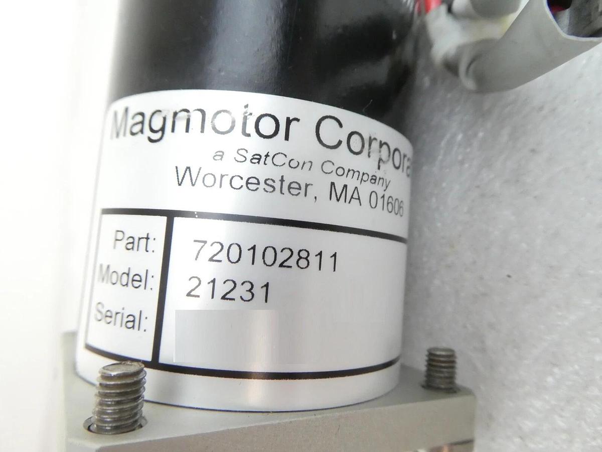 Used Magmotor Technologies 720102811 Automation Servo Motor 21231 HEDS-5500 Working